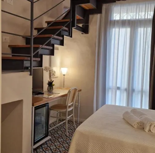 Alle Absidi Della Cattedrale